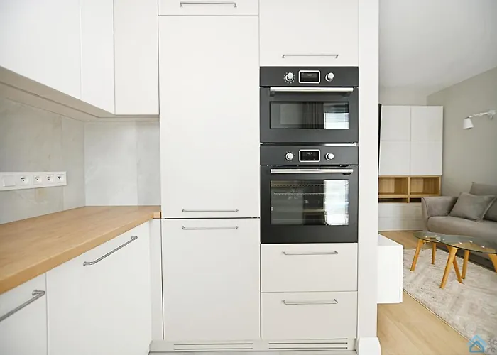 アパート Beige 3city With Parking In By Renters グダニスク