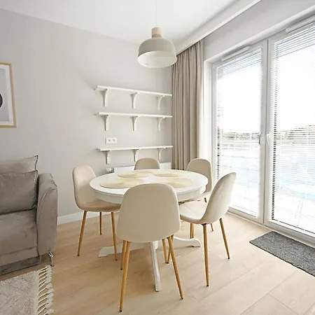 Apartament Beige 3city With Parking In By Renters *