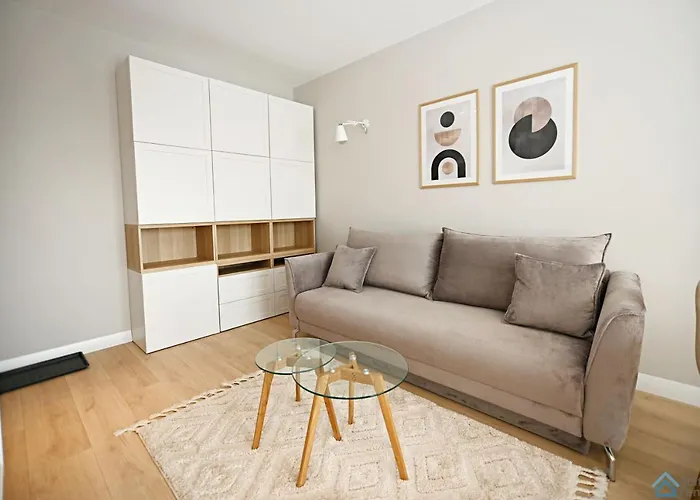 Beige 3city With Parking In By Renters